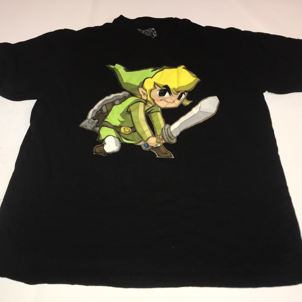 Men’s Zelda t-shirt size medium